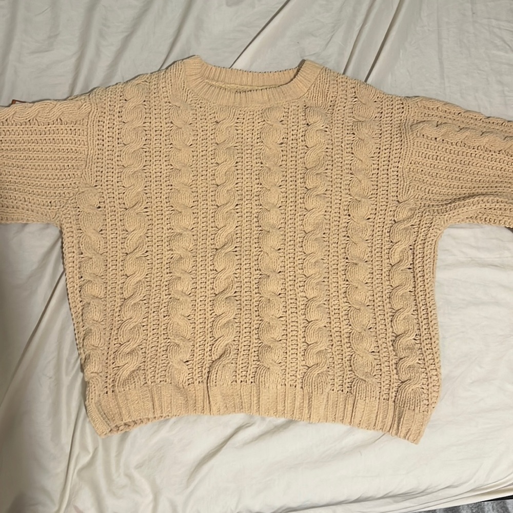 knit sweater.